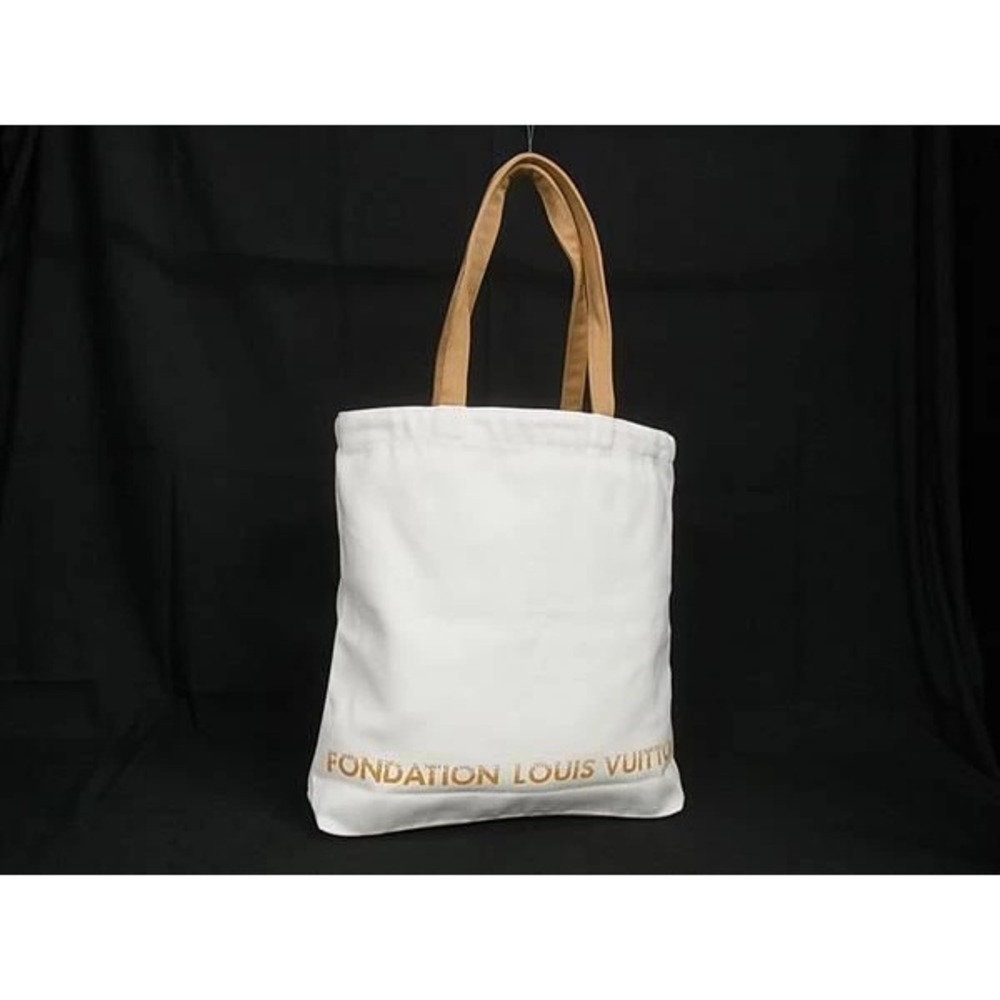 LOUIS VUITTON Fondation Paris Museum Limited Edition Tote Bag Shoulder White